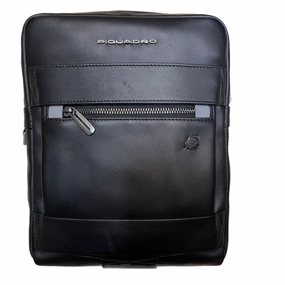 piquadro, obidos, small, leather crossbody bag, black, 22 x 28 x 5 cm, for men piquadro, obidos, small, leather crossbody bag, black, 22 x 28 x 5 cm, for men
