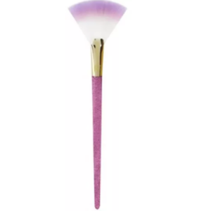 real techniques, crush , blush brush, no. 304