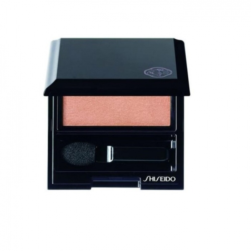 shiseido, luminizing satin, eyeshadow compact, no.be202, caramel nude, 2 g shiseido, luminizing satin, eyeshadow compact, no.be202, caramel nude, 2 g